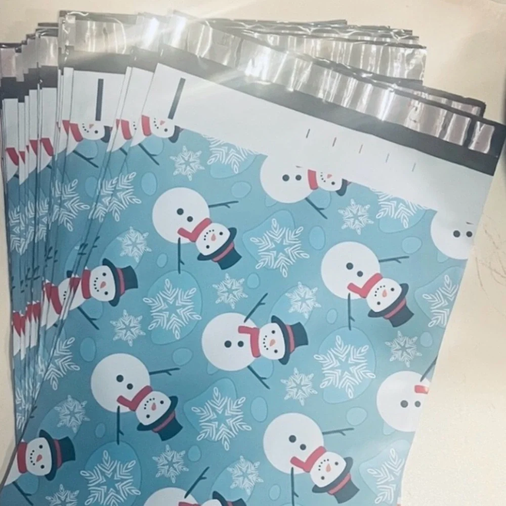 Snowman With Snowflakes 25 Pack 10”x13” Secure Poly Mailers New